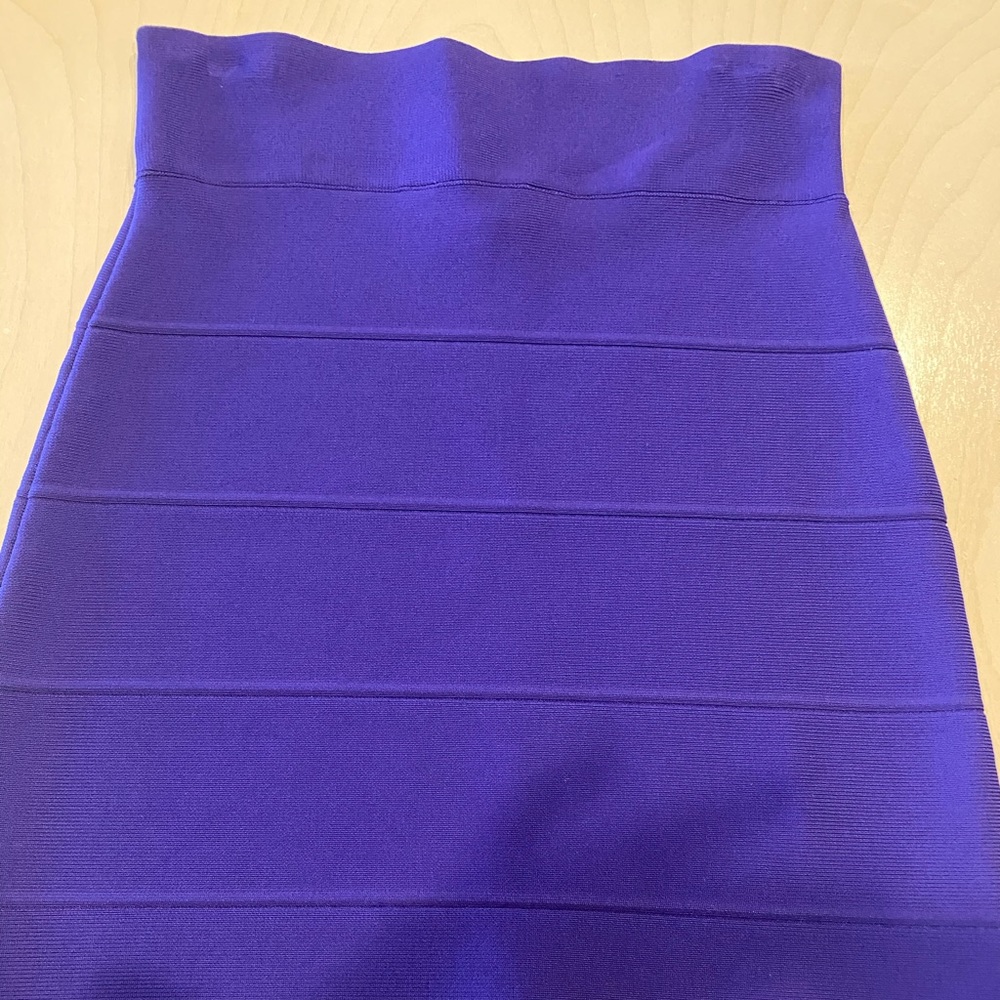 BCBG skirt
